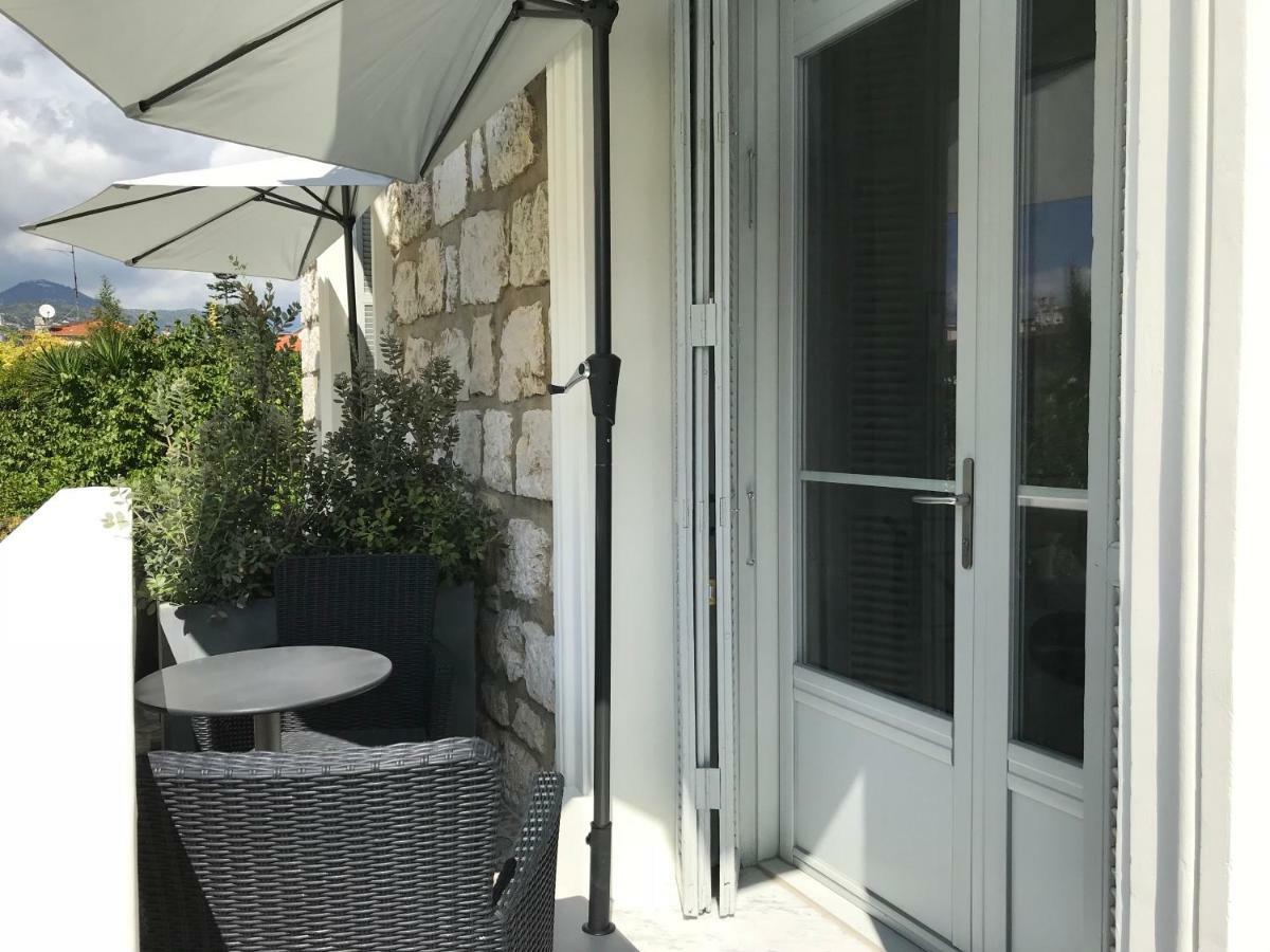 Villa Le Nid Niza Exterior foto